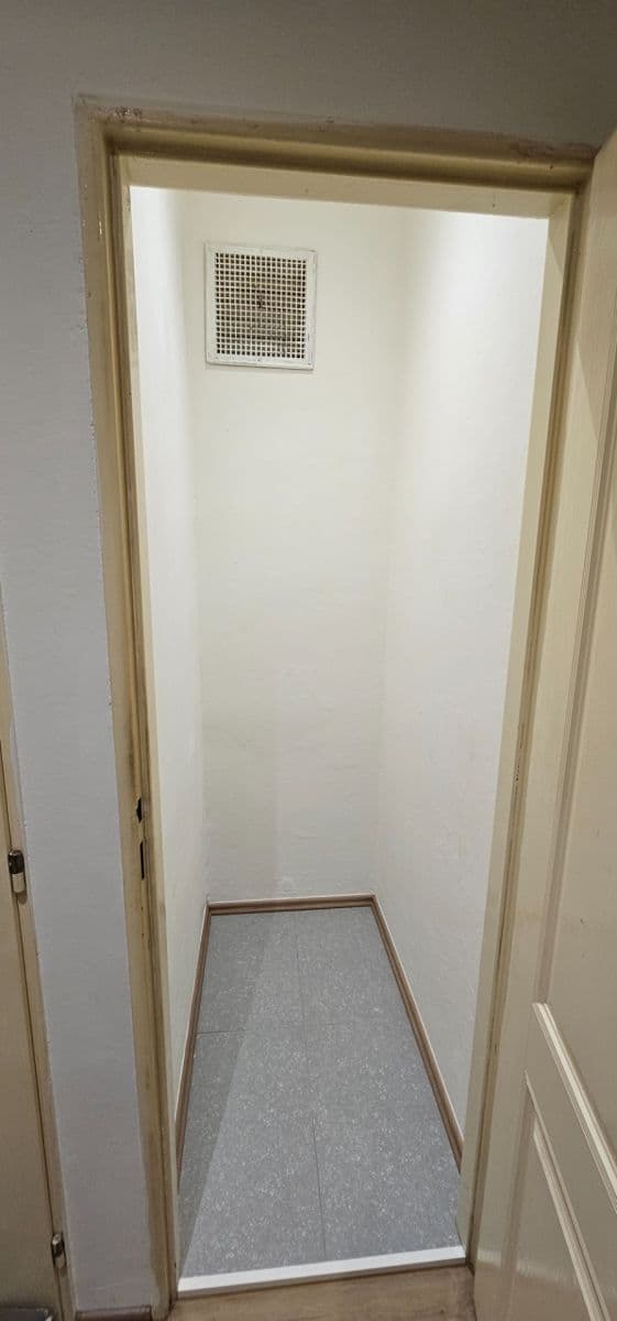 Prenájom bytu 2-izbový 46 m², Primátorská, Praha, Praha Prenájom bytu 2-izbový 46 m², Primátorská, Praha, Praha