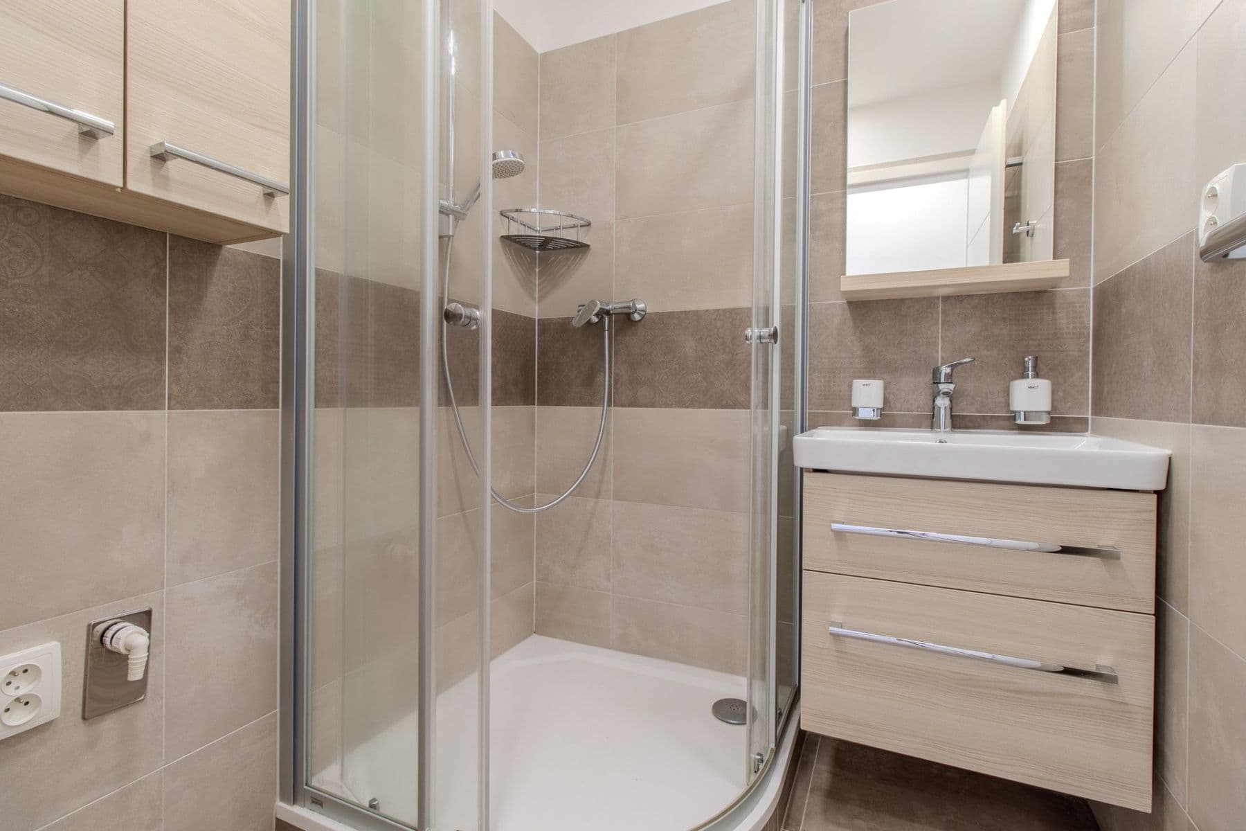 Prenájom bytu 2-izbový 50 m², Cihlářova, Praha, Praha Prenájom bytu 2-izbový 50 m², Cihlářova, Praha, Praha
