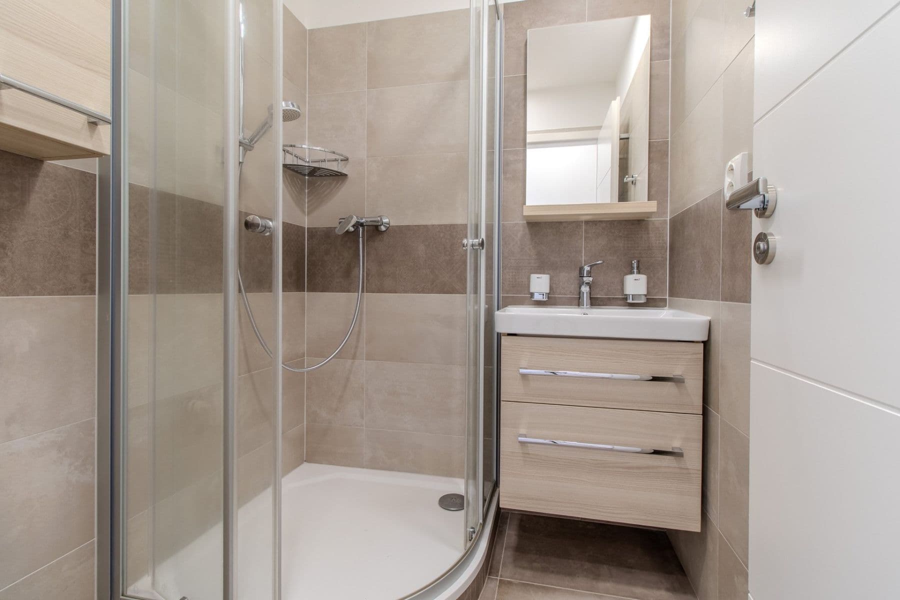 Prenájom bytu 2-izbový 50 m², Cihlářova, Praha, Praha Prenájom bytu 2-izbový 50 m², Cihlářova, Praha, Praha