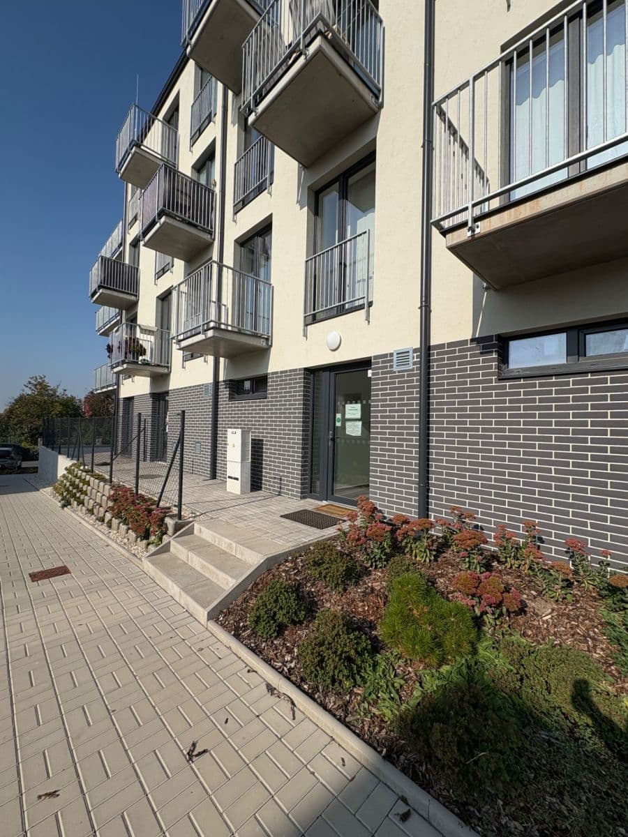 Prenájom bytu 1-izbový 36 m², Kounická, Český Brod, Středočeský kraj Prenájom bytu 1-izbový 36 m², Kounická, Český Brod, Středočeský kraj