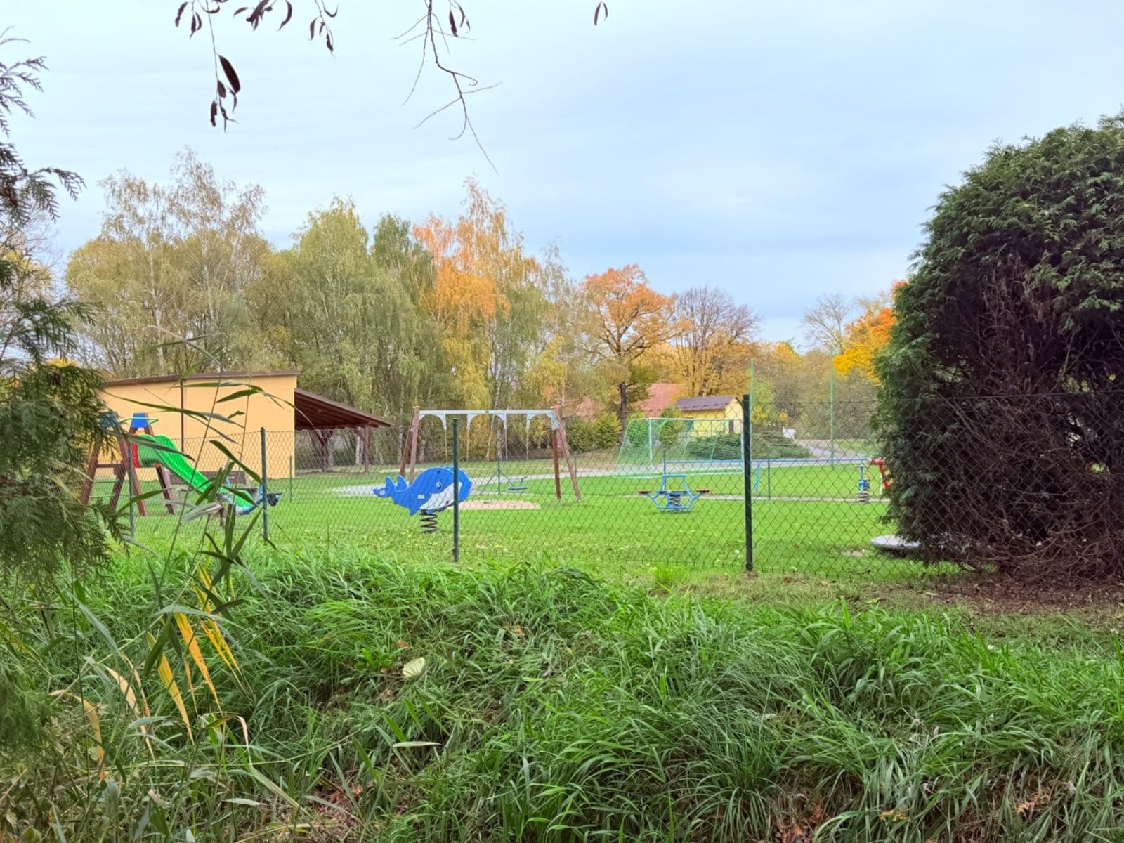 Predaj pozemku 1.913 m², Valy, Pardubický kraj Predaj pozemku 1.913 m², Valy, Pardubický kraj