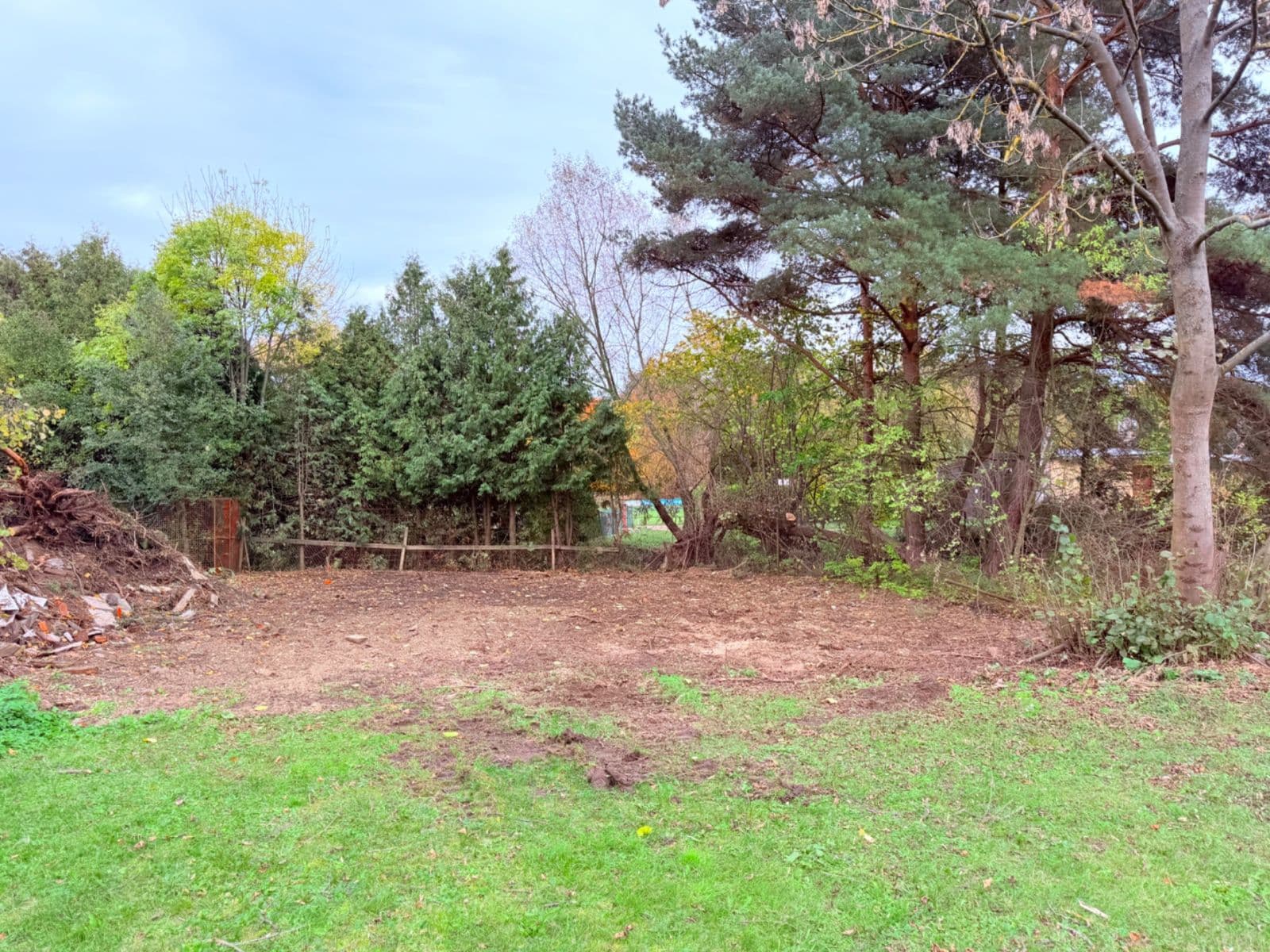 Predaj pozemku 1.913 m², Valy, Pardubický kraj Predaj pozemku 1.913 m², Valy, Pardubický kraj