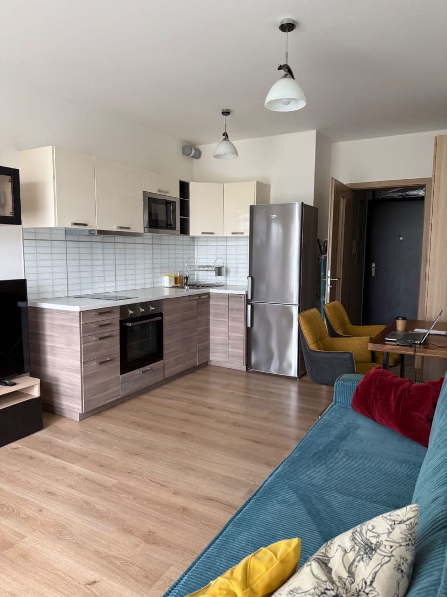 Prenájom bytu 1-izbový 31 m², Nad Úžlabinou, Praha, Praha Prenájom bytu 1-izbový 31 m², Nad Úžlabinou, Praha, Praha