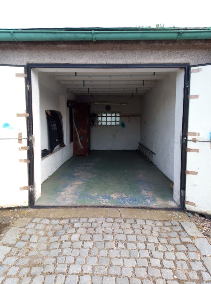 Predaj garáže 19 m², Bavlnářská, Jaroměř, Královéhradecký kraj Predaj garáže 19 m², Bavlnářská, Jaroměř, Královéhradecký kraj