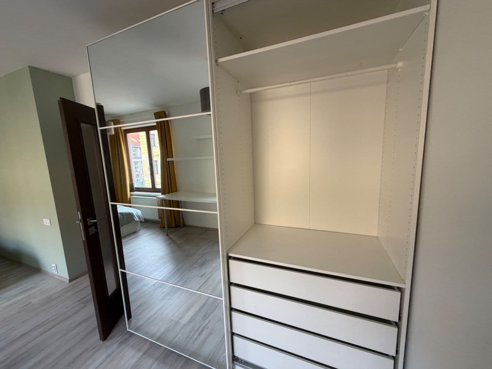Prenájom bytu 2-izbový 58 m², Mojmírova, Praha, Praha Prenájom bytu 2-izbový 58 m², Mojmírova, Praha, Praha