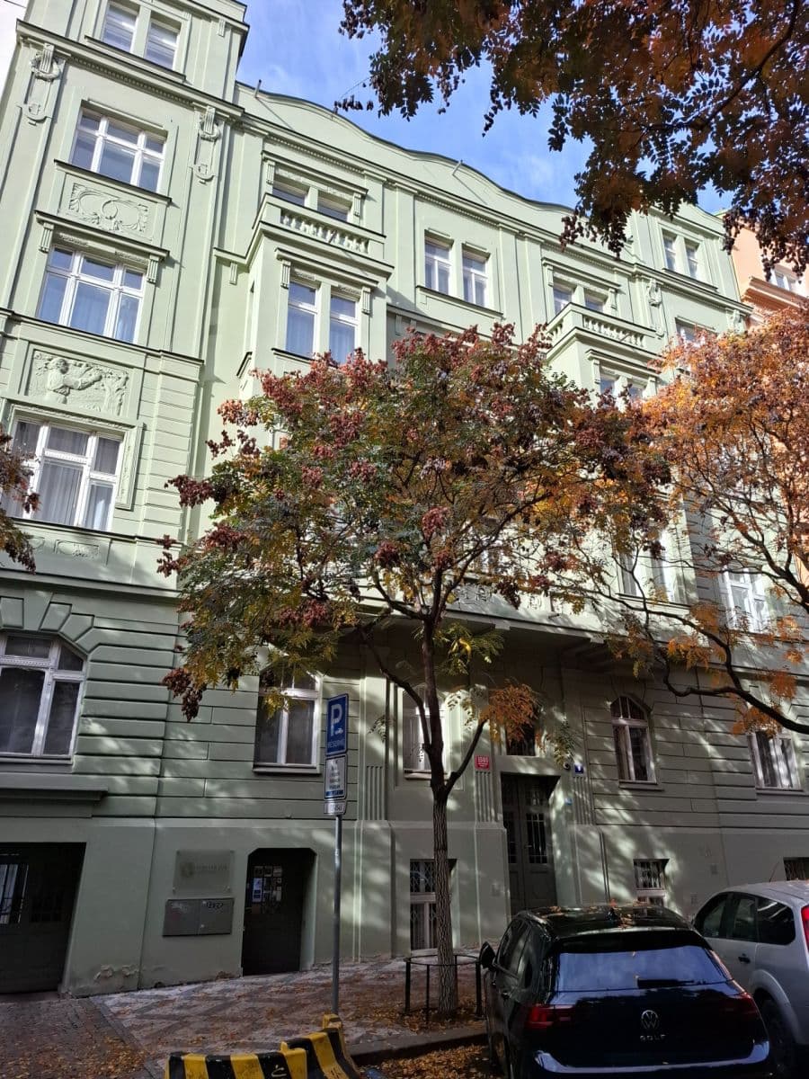 Prenájom bytu 2-izbový 45 m², U Kanálky, Praha, Praha Prenájom bytu 2-izbový 45 m², U Kanálky, Praha, Praha