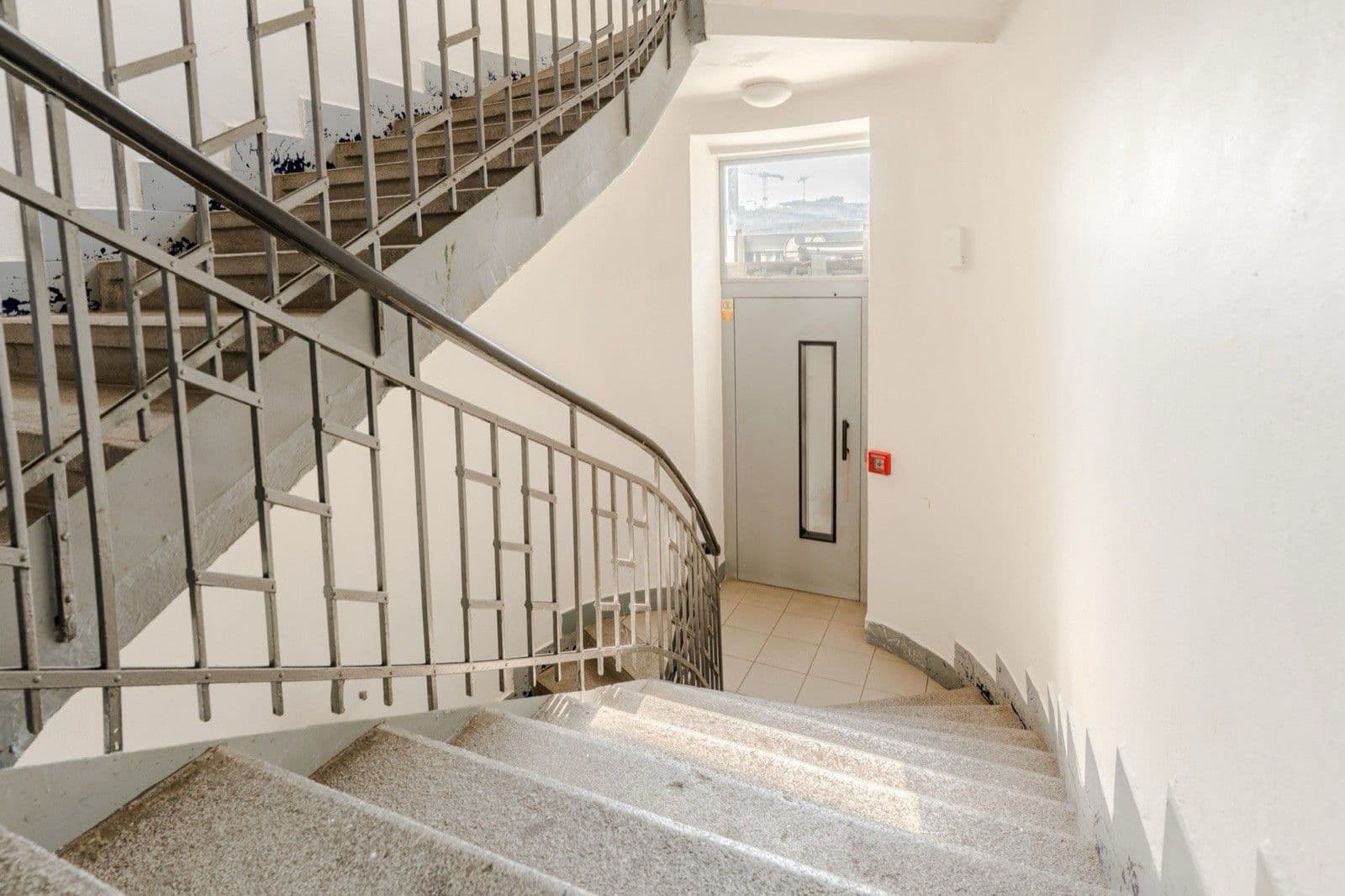 Predaj bytu 3-izbový 74 m², Svornosti, Praha, Praha Predaj bytu 3-izbový 74 m², Svornosti, Praha, Praha