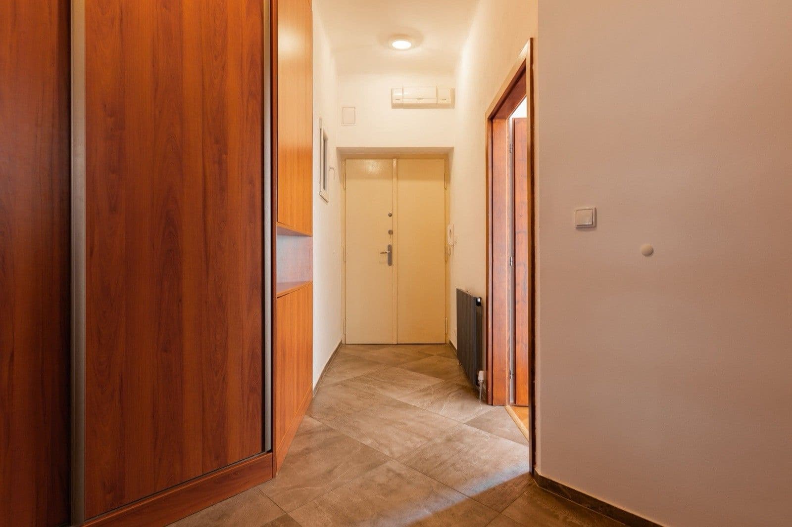 Predaj bytu 3-izbový 74 m², Svornosti, Praha, Praha Predaj bytu 3-izbový 74 m², Svornosti, Praha, Praha