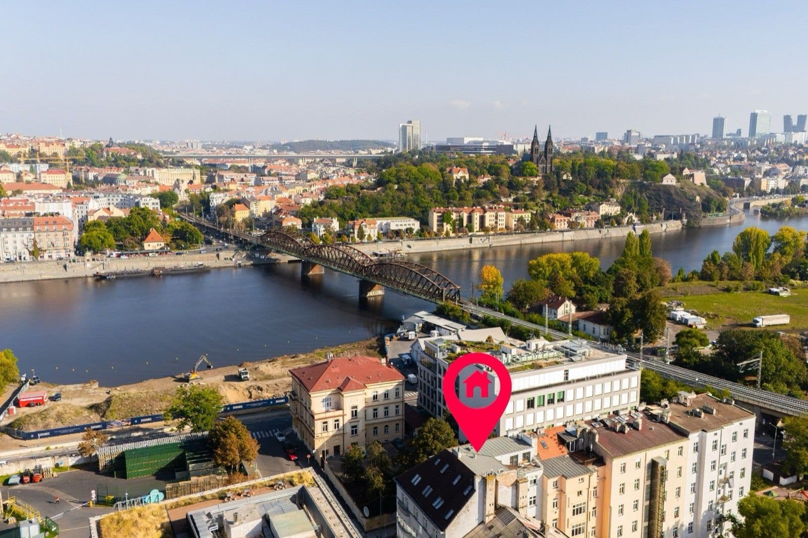Predaj bytu 3-izbový 74 m², Svornosti, Praha, Praha Predaj bytu 3-izbový 74 m², Svornosti, Praha, Praha