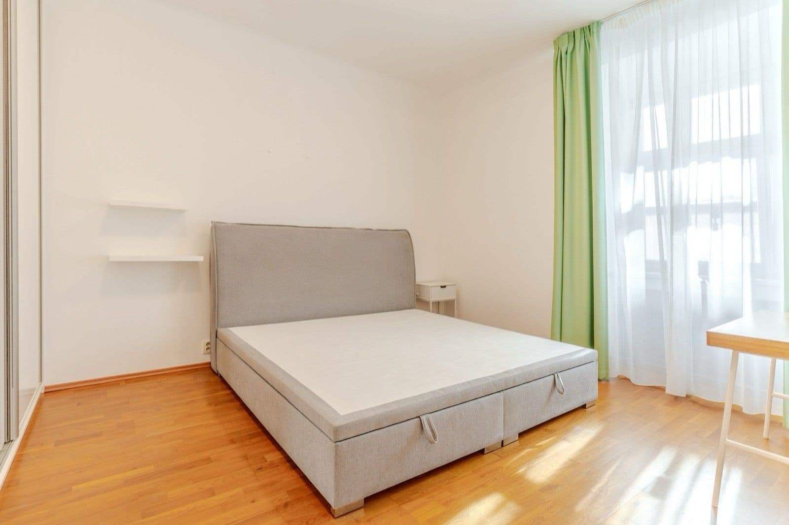 Predaj bytu 3-izbový 74 m², Svornosti, Praha, Praha Predaj bytu 3-izbový 74 m², Svornosti, Praha, Praha