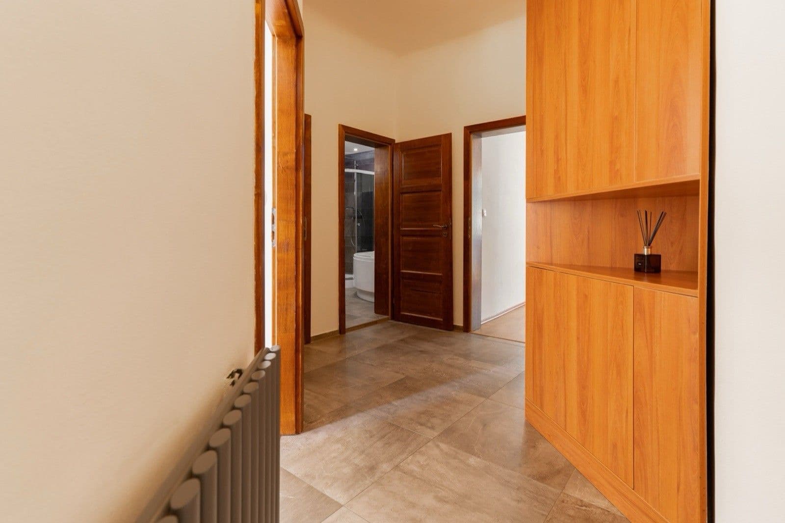Predaj bytu 3-izbový 74 m², Svornosti, Praha, Praha Predaj bytu 3-izbový 74 m², Svornosti, Praha, Praha