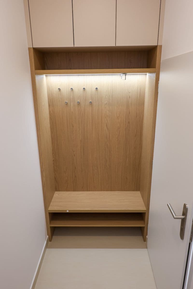 Prenájom bytu 3-izbový 110 m², Na Vrchu, Praha, Praha Prenájom bytu 3-izbový 110 m², Na Vrchu, Praha, Praha