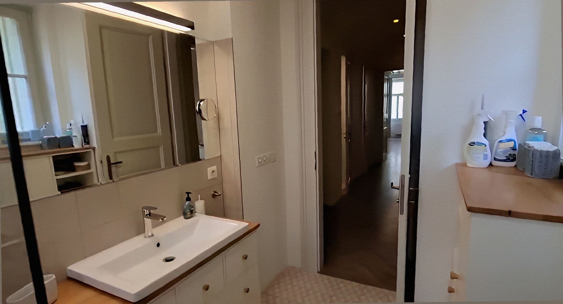 Prenájom bytu 2-izbový 84 m², Valentinská, Praha, Praha Prenájom bytu 2-izbový 84 m², Valentinská, Praha, Praha