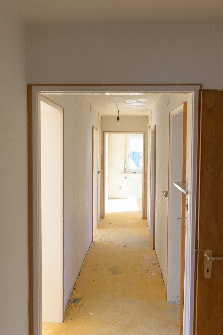 Predaj bytu 3-izbový 93 m², Pforzheim, Bádensko-Wurttembersko Predaj bytu 3-izbový 93 m², Pforzheim, Bádensko-Wurttembersko