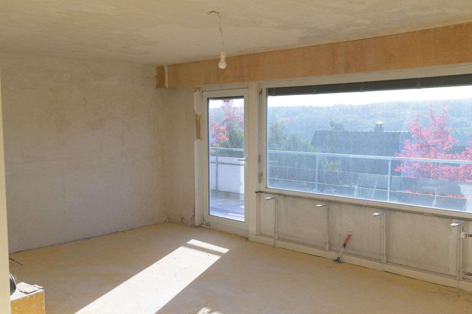 Predaj bytu 3-izbový 93 m², Pforzheim, Bádensko-Wurttembersko Predaj bytu 3-izbový 93 m², Pforzheim, Bádensko-Wurttembersko