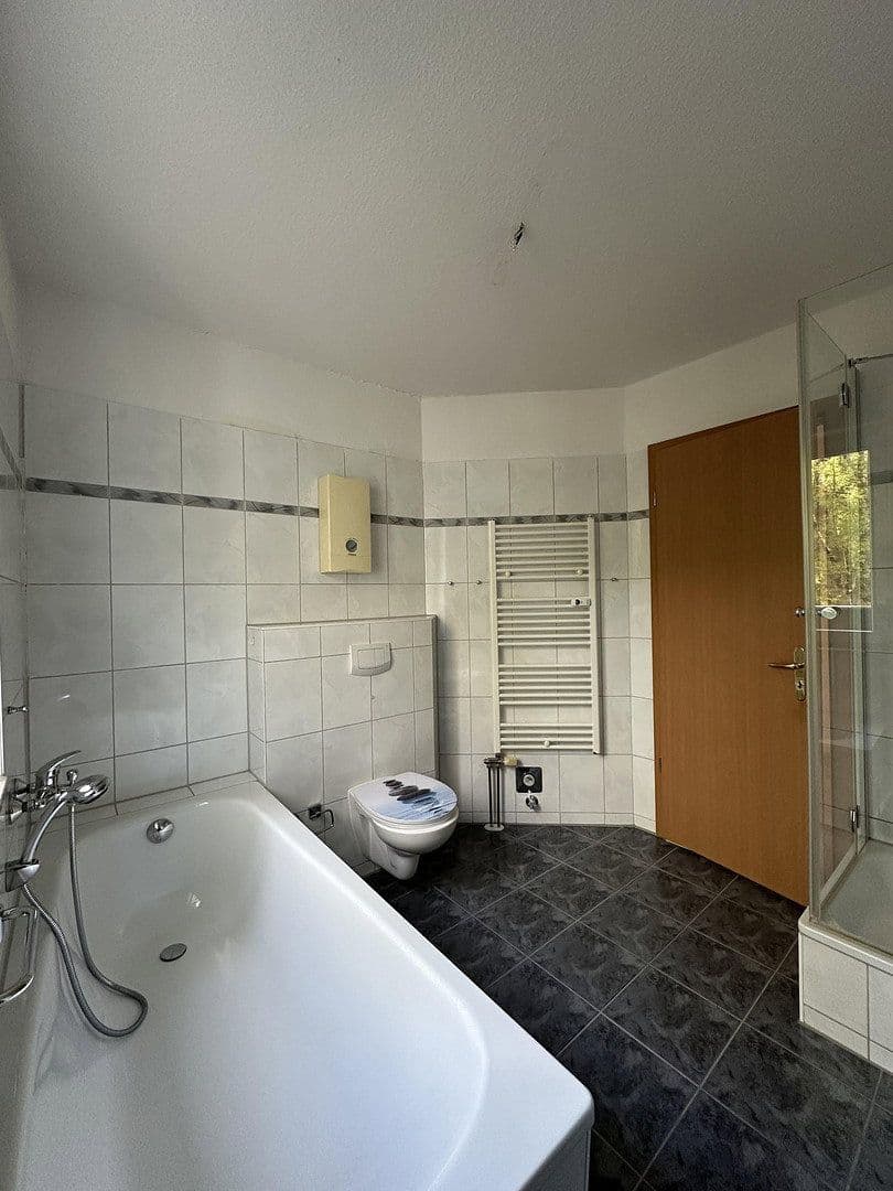 Prenájom bytu 3-izbový 87 m², Sickingenstraße 5, Magdeburg, Sasko-Anhaltsko Prenájom bytu 3-izbový 87 m², Sickingenstraße 5, Magdeburg, Sasko-Anhaltsko