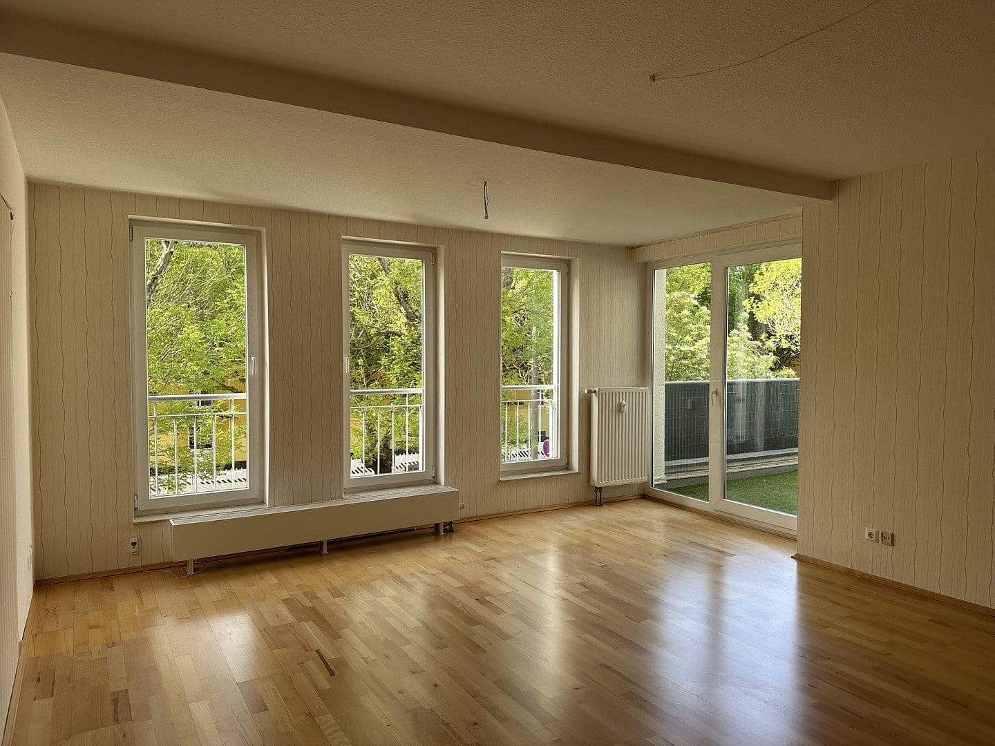 Prenájom bytu 3-izbový 87 m², Sickingenstraße 5, Magdeburg, Sasko-Anhaltsko Prenájom bytu 3-izbový 87 m², Sickingenstraße 5, Magdeburg, Sasko-Anhaltsko