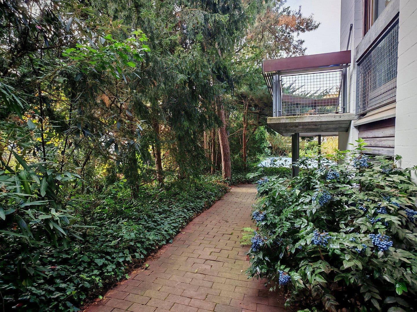 Predaj domu 200 m², pozemok 871 m², Seerosenstr. 1, Fürth, Bavorsko Predaj domu 200 m², pozemok 871 m², Seerosenstr. 1, Fürth, Bavorsko