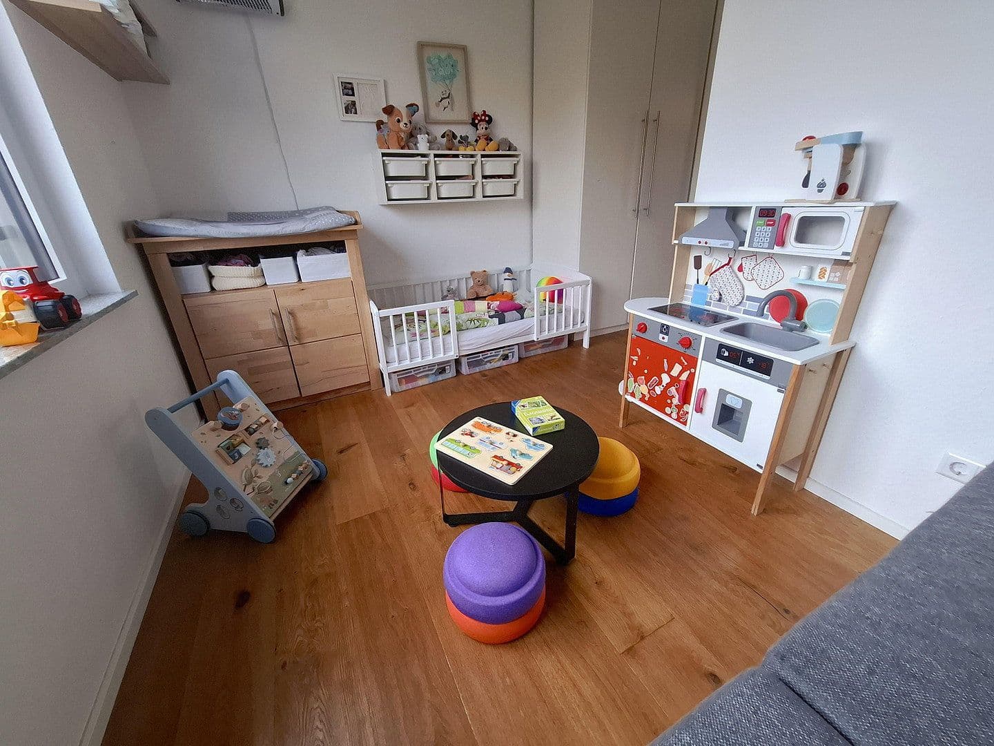Predaj bytu 3-izbový 90 m², Waiblingen, Bádensko-Wurttembersko Predaj bytu 3-izbový 90 m², Waiblingen, Bádensko-Wurttembersko