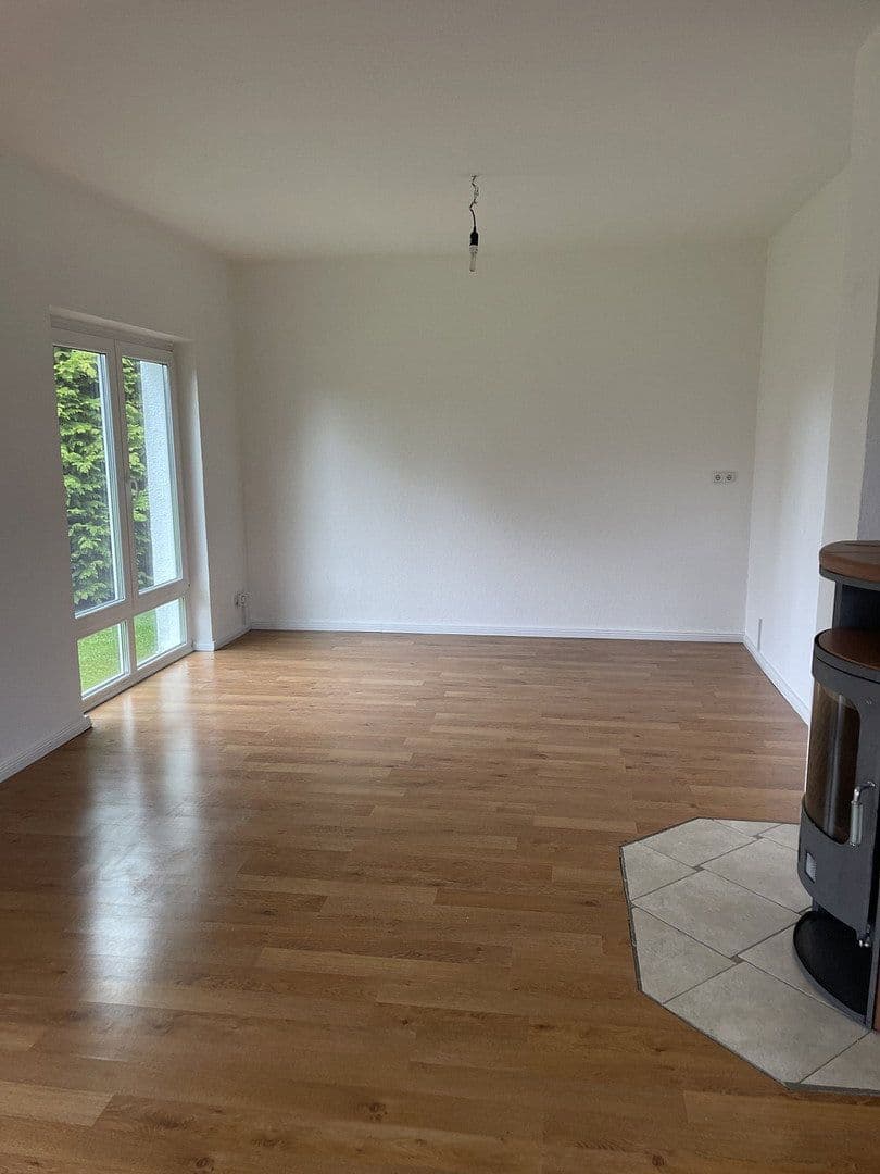 Predaj domu 114 m², pozemok 3.213 m², Ahrenshagen-Daskow, Meklenbursko-Predpomoransko Predaj domu 114 m², pozemok 3.213 m², Ahrenshagen-Daskow, Meklenbursko-Predpomoransko