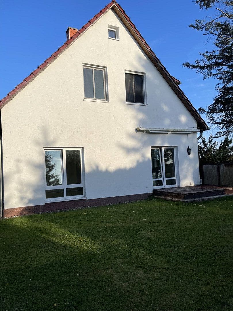 Predaj domu 114 m², pozemok 3.213 m², Ahrenshagen-Daskow, Meklenbursko-Predpomoransko Predaj domu 114 m², pozemok 3.213 m², Ahrenshagen-Daskow, Meklenbursko-Predpomoransko