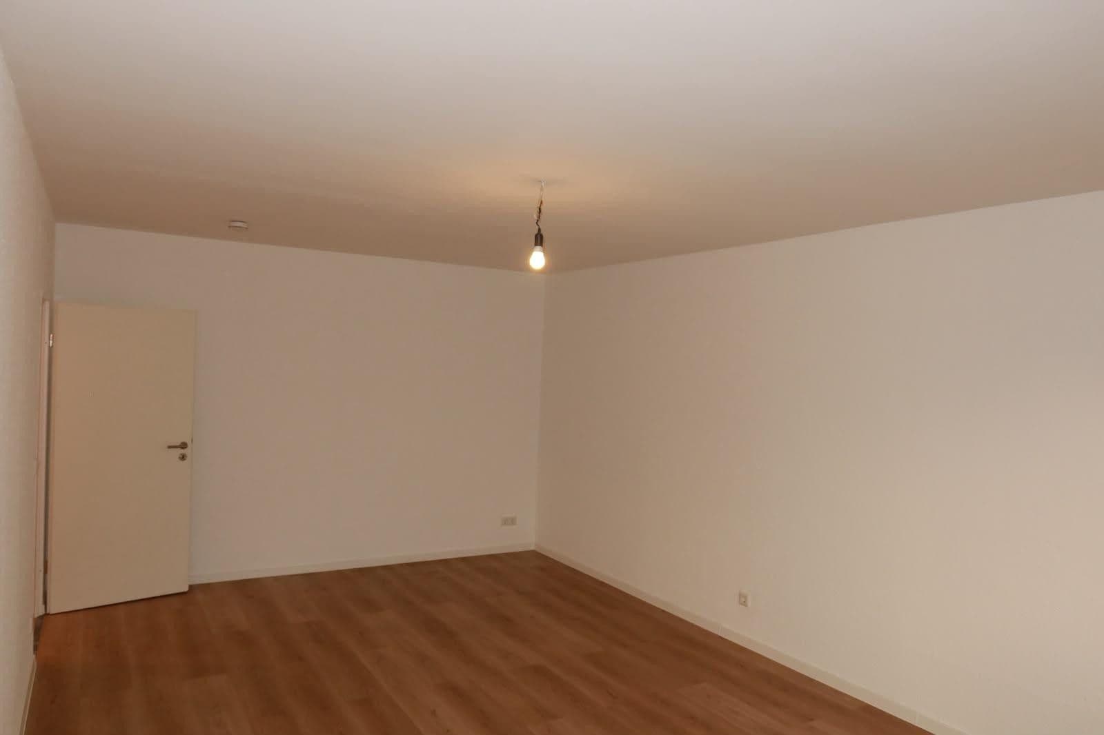 Prenájom bytu 2-izbový 60 m², Essen, Severné Porýnie - Westfálsko Prenájom bytu 2-izbový 60 m², Essen, Severné Porýnie - Westfálsko