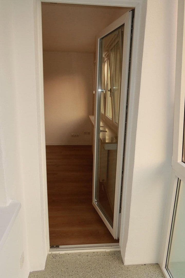 Prenájom bytu 2-izbový 60 m², Essen, Severné Porýnie - Westfálsko Prenájom bytu 2-izbový 60 m², Essen, Severné Porýnie - Westfálsko