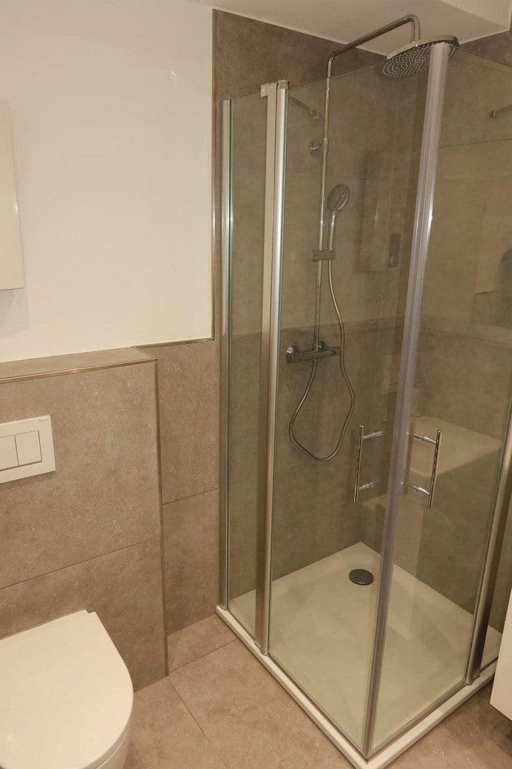 Prenájom bytu 2-izbový 60 m², Essen, Severné Porýnie - Westfálsko Prenájom bytu 2-izbový 60 m², Essen, Severné Porýnie - Westfálsko