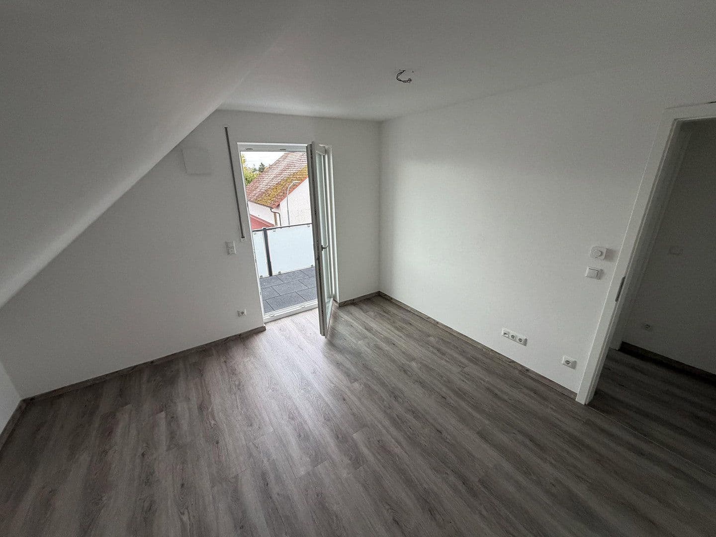 Prenájom bytu 2-izbový 63 m², Schrobenhausener Str. 32, Ingolstadt, Bavorsko Prenájom bytu 2-izbový 63 m², Schrobenhausener Str. 32, Ingolstadt, Bavorsko