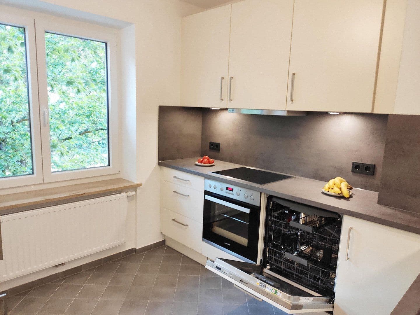 Prenájom bytu 3-izbový 60 m², Kiel, Šlezvicko-Holštajnsko Prenájom bytu 3-izbový 60 m², Kiel, Šlezvicko-Holštajnsko