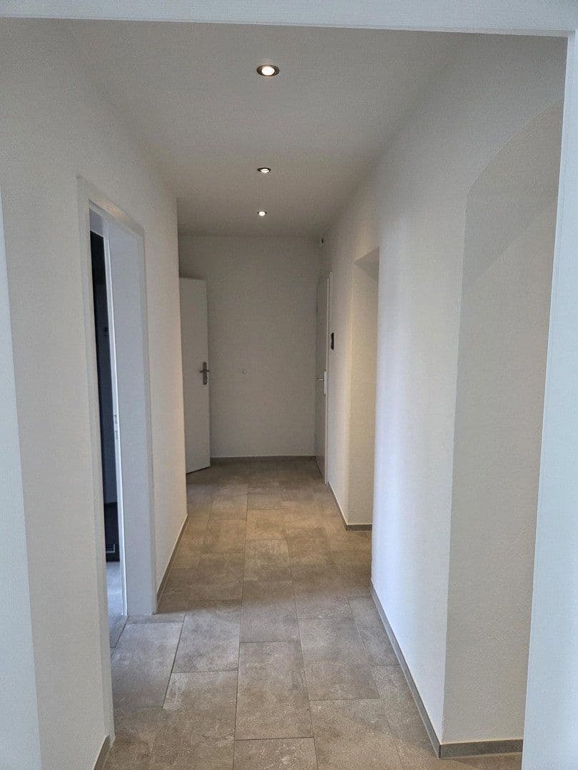 Predaj bytu 3-izbový 94 m², Düsseldorfer Straße 13, Meerbusch, Severné Porýnie - Westfálsko Predaj bytu 3-izbový 94 m², Düsseldorfer Straße 13, Meerbusch, Severné Porýnie - Westfálsko