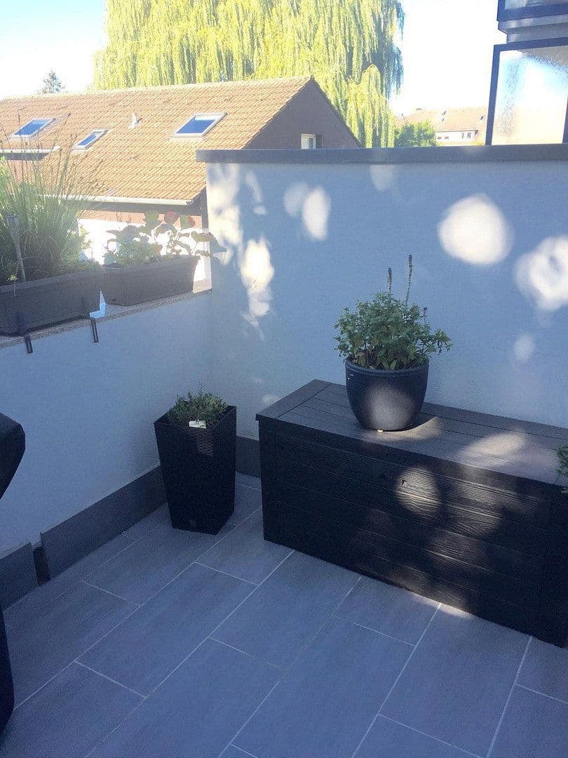 Predaj bytu 3-izbový 94 m², Düsseldorfer Straße 13, Meerbusch, Severné Porýnie - Westfálsko Predaj bytu 3-izbový 94 m², Düsseldorfer Straße 13, Meerbusch, Severné Porýnie - Westfálsko