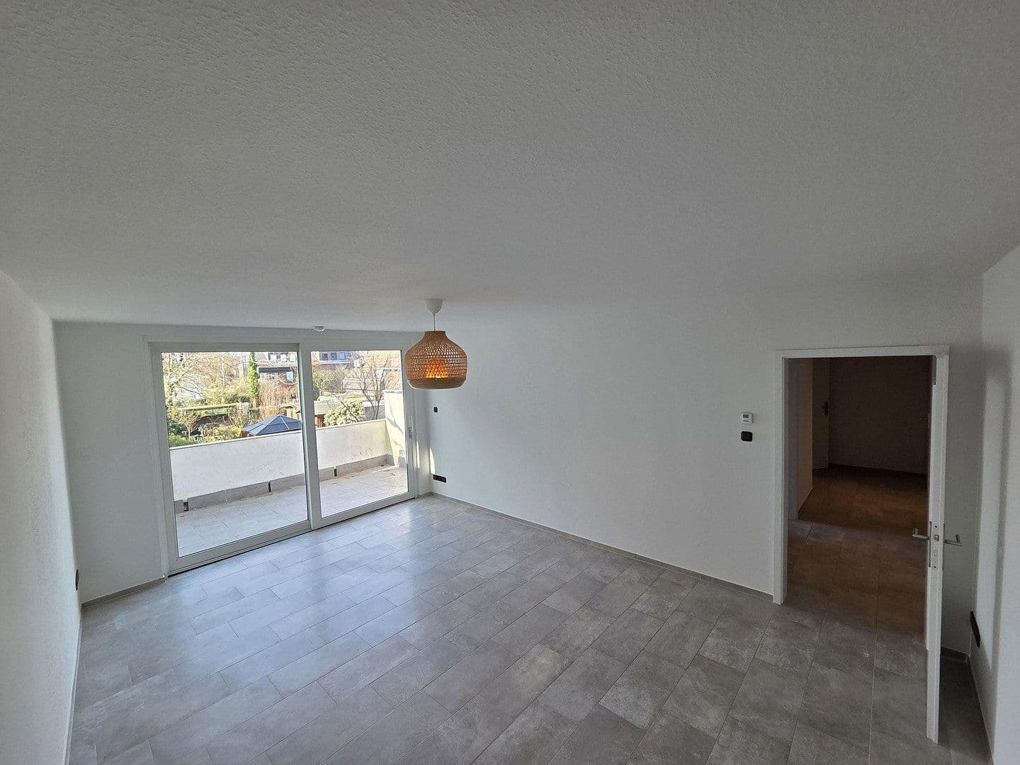 Predaj bytu 3-izbový 94 m², Düsseldorfer Straße 13, Meerbusch, Severné Porýnie - Westfálsko Predaj bytu 3-izbový 94 m², Düsseldorfer Straße 13, Meerbusch, Severné Porýnie - Westfálsko