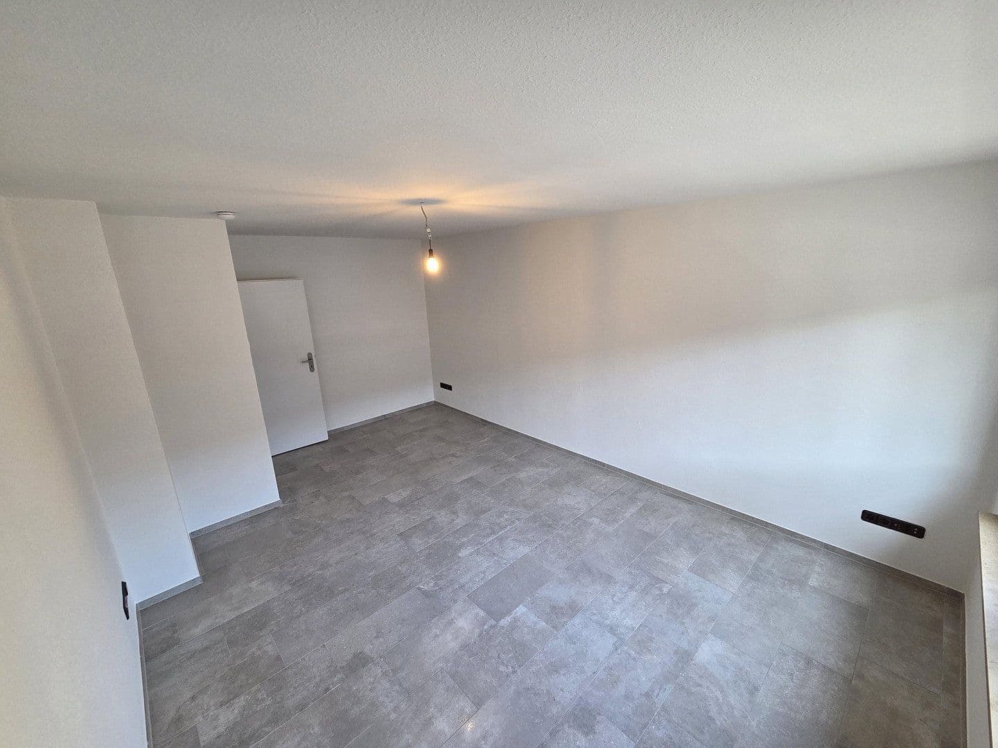 Predaj bytu 3-izbový 94 m², Düsseldorfer Straße 13, Meerbusch, Severné Porýnie - Westfálsko Predaj bytu 3-izbový 94 m², Düsseldorfer Straße 13, Meerbusch, Severné Porýnie - Westfálsko