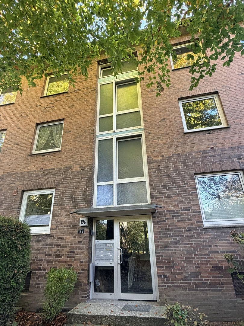 Prenájom bytu 3-izbový 70 m², König-Heinrich-Weg 19b, Hamburg, Hamburg Prenájom bytu 3-izbový 70 m², König-Heinrich-Weg 19b, Hamburg, Hamburg