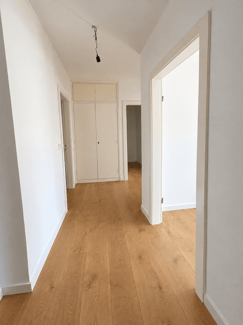Prenájom bytu 3-izbový 70 m², König-Heinrich-Weg 19b, Hamburg, Hamburg Prenájom bytu 3-izbový 70 m², König-Heinrich-Weg 19b, Hamburg, Hamburg