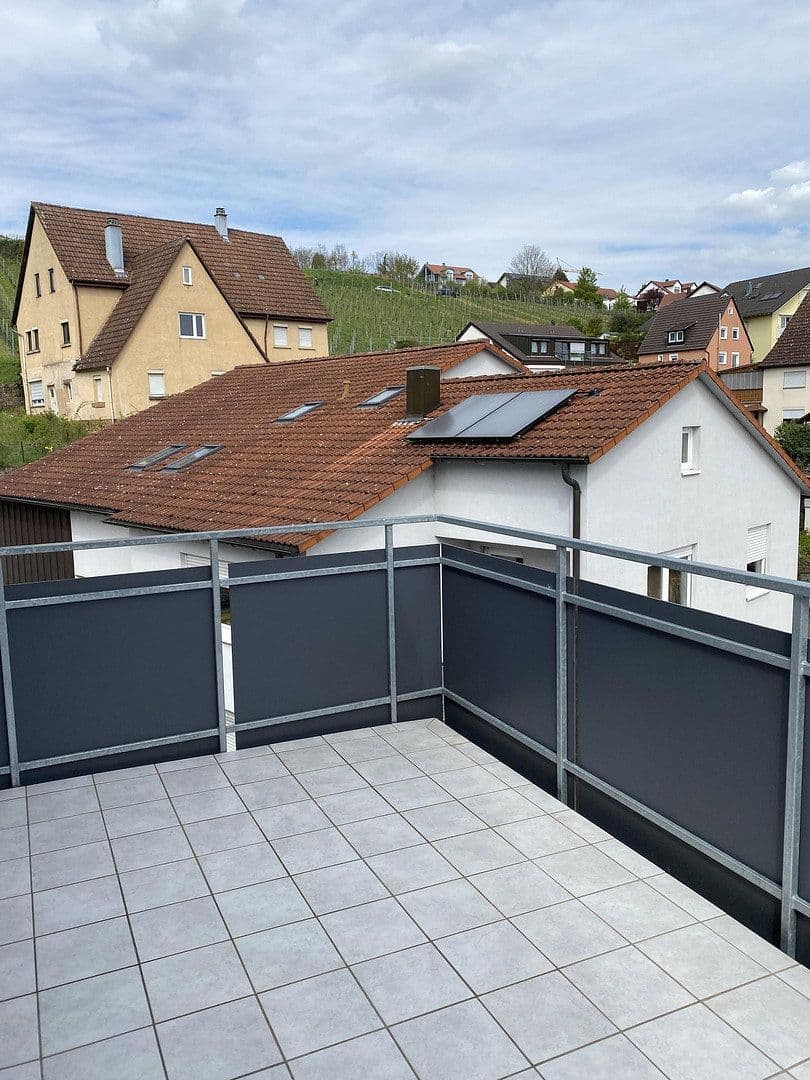 Prenájom bytu 4-izbový 117 m², Hauptstraße 31, Erlenbach, Bádensko-Wurttembersko Prenájom bytu 4-izbový 117 m², Hauptstraße 31, Erlenbach, Bádensko-Wurttembersko