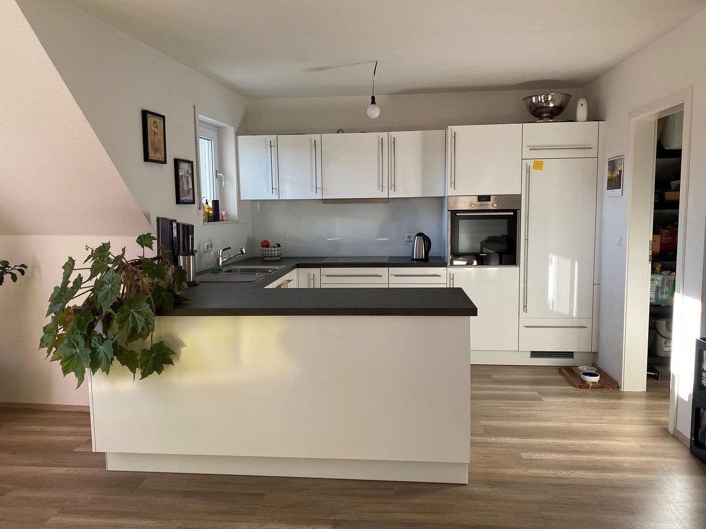 Prenájom bytu 4-izbový 117 m², Hauptstraße 31, Erlenbach, Bádensko-Wurttembersko Prenájom bytu 4-izbový 117 m², Hauptstraße 31, Erlenbach, Bádensko-Wurttembersko