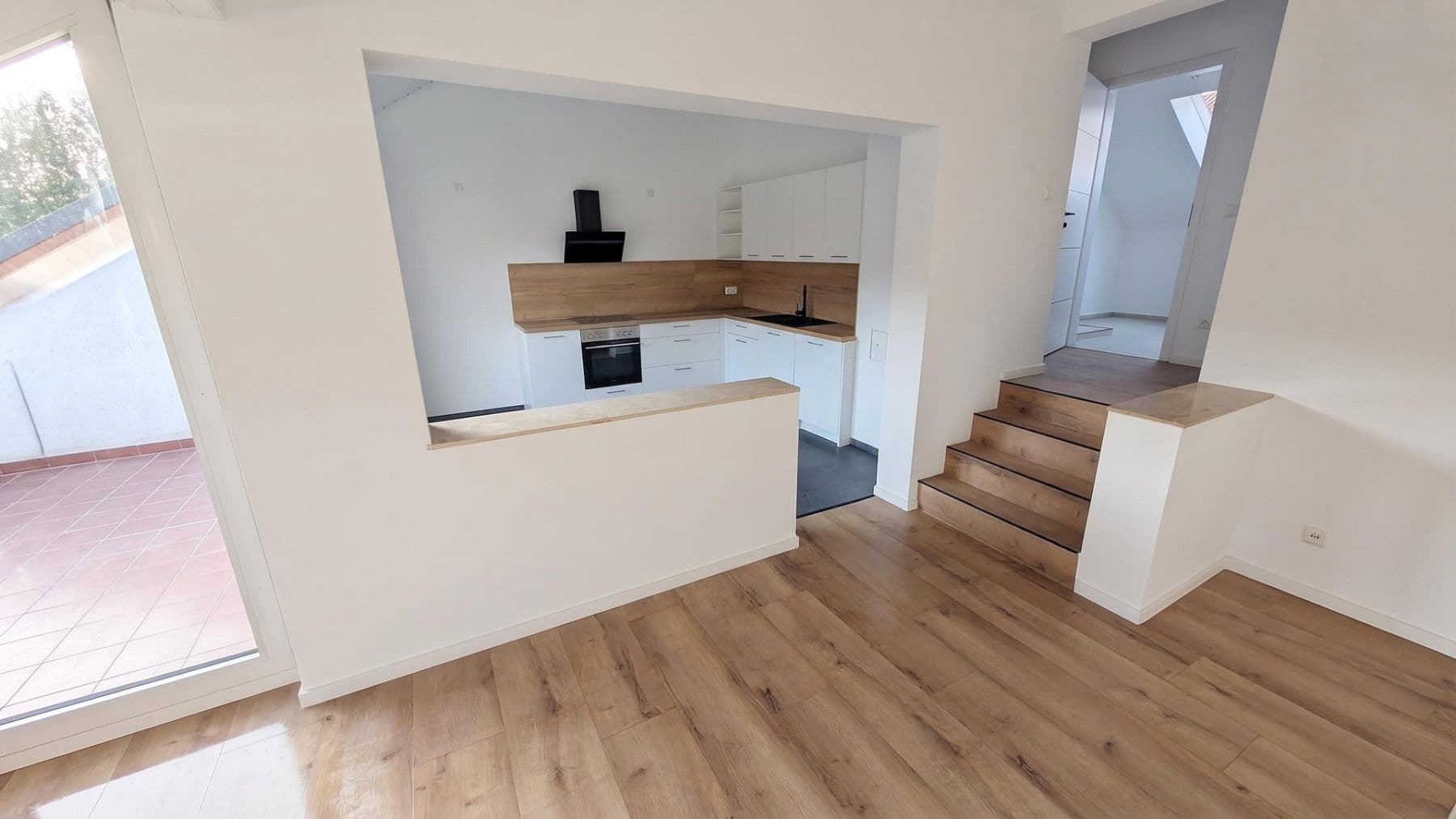 Predaj bytu 2-izbový 62 m², Alte Chaussee, Erfurt, Durínsko Predaj bytu 2-izbový 62 m², Alte Chaussee, Erfurt, Durínsko