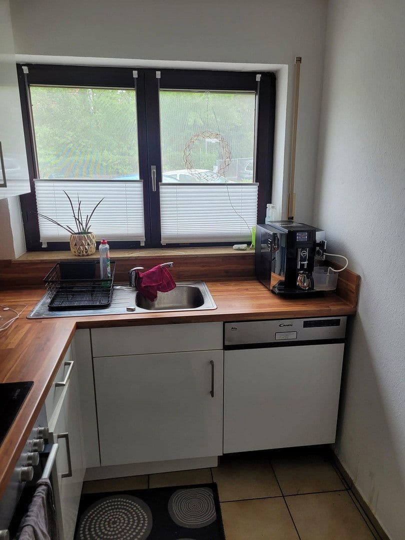 Predaj domu 543 m², pozemok 845 m², am Sportplatz 12, Gaukönigshofen, Bavorsko Predaj domu 543 m², pozemok 845 m², am Sportplatz 12, Gaukönigshofen, Bavorsko