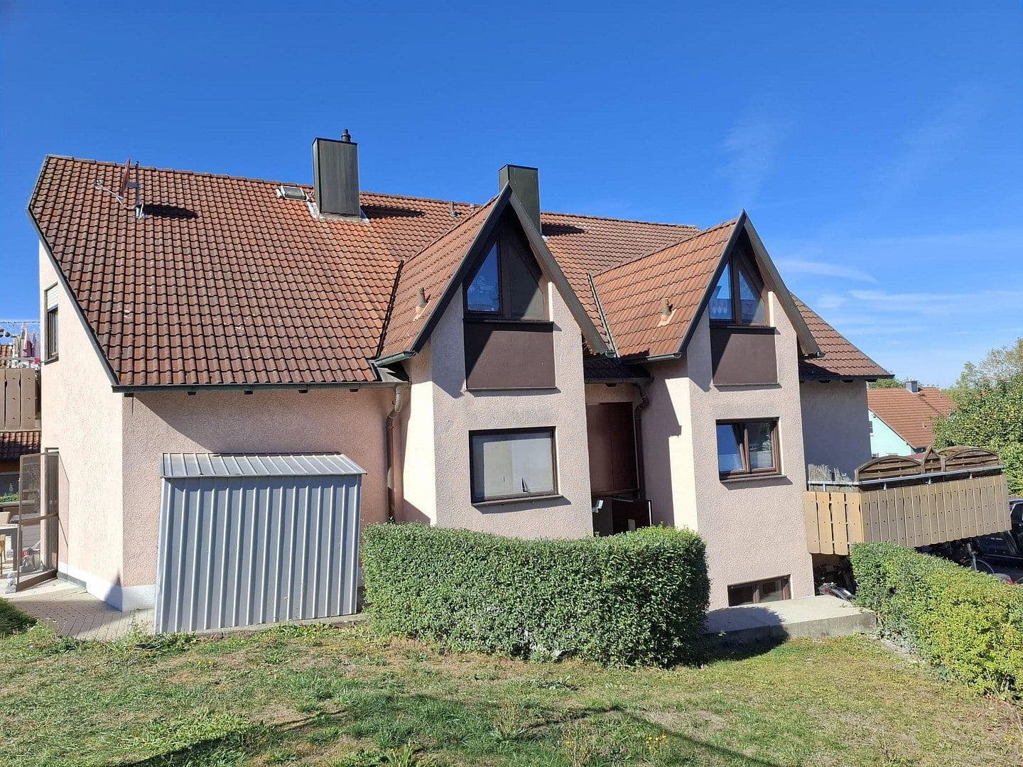 Predaj domu 543 m², pozemok 845 m², am Sportplatz 12, Gaukönigshofen, Bavorsko Predaj domu 543 m², pozemok 845 m², am Sportplatz 12, Gaukönigshofen, Bavorsko