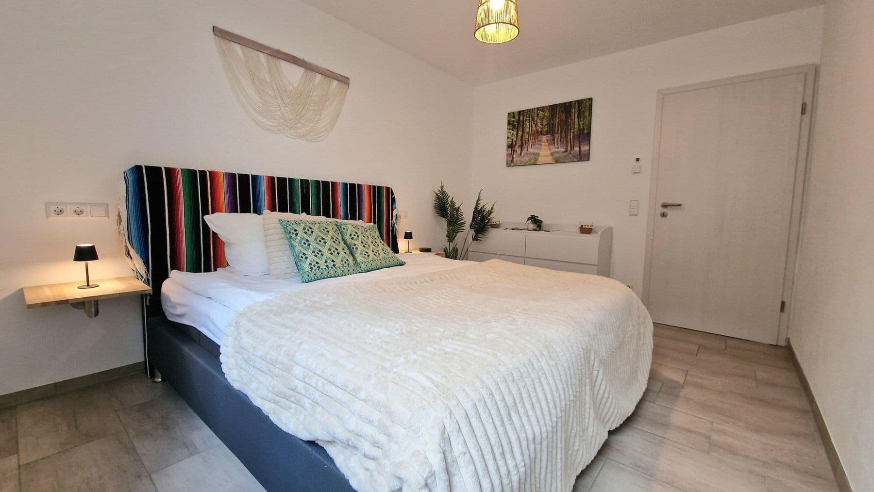 Prenájom bytu 2-izbový 58 m², Memmingerberg, Bavorsko Prenájom bytu 2-izbový 58 m², Memmingerberg, Bavorsko