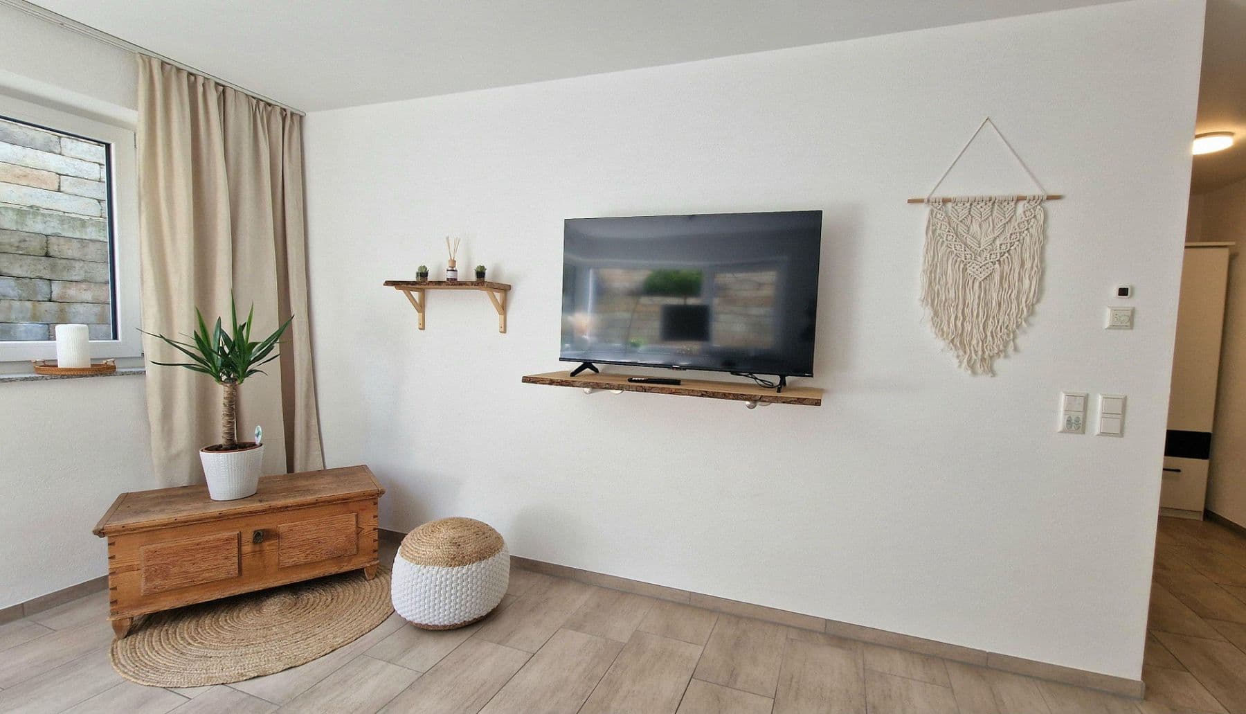 Prenájom bytu 2-izbový 58 m², Memmingerberg, Bavorsko Prenájom bytu 2-izbový 58 m², Memmingerberg, Bavorsko