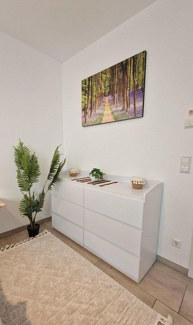 Prenájom bytu 2-izbový 58 m², Memmingerberg, Bavorsko Prenájom bytu 2-izbový 58 m², Memmingerberg, Bavorsko