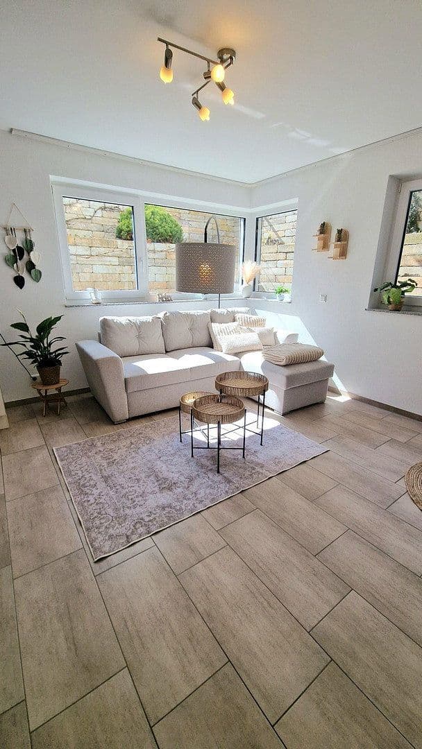 Prenájom bytu 2-izbový 58 m², Memmingerberg, Bavorsko Prenájom bytu 2-izbový 58 m², Memmingerberg, Bavorsko