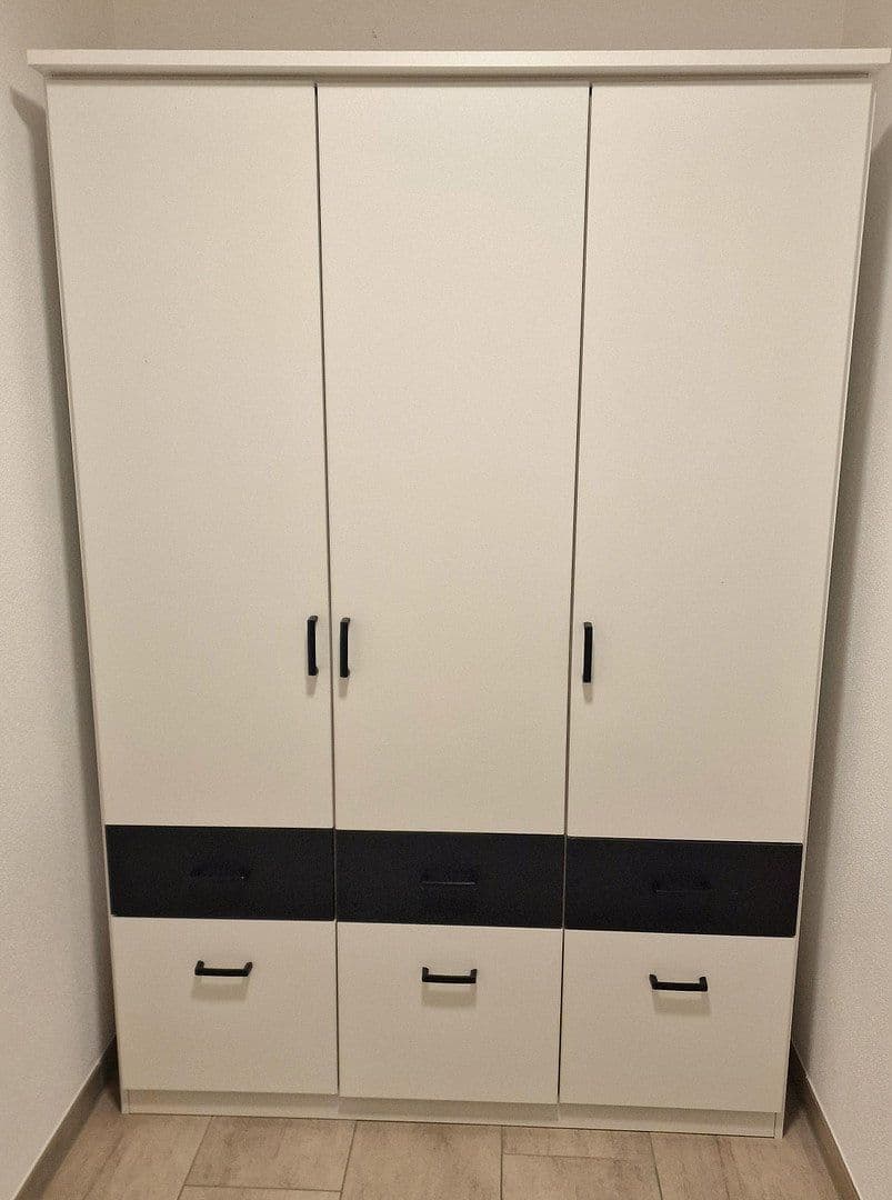 Prenájom bytu 2-izbový 58 m², Memmingerberg, Bavorsko Prenájom bytu 2-izbový 58 m², Memmingerberg, Bavorsko