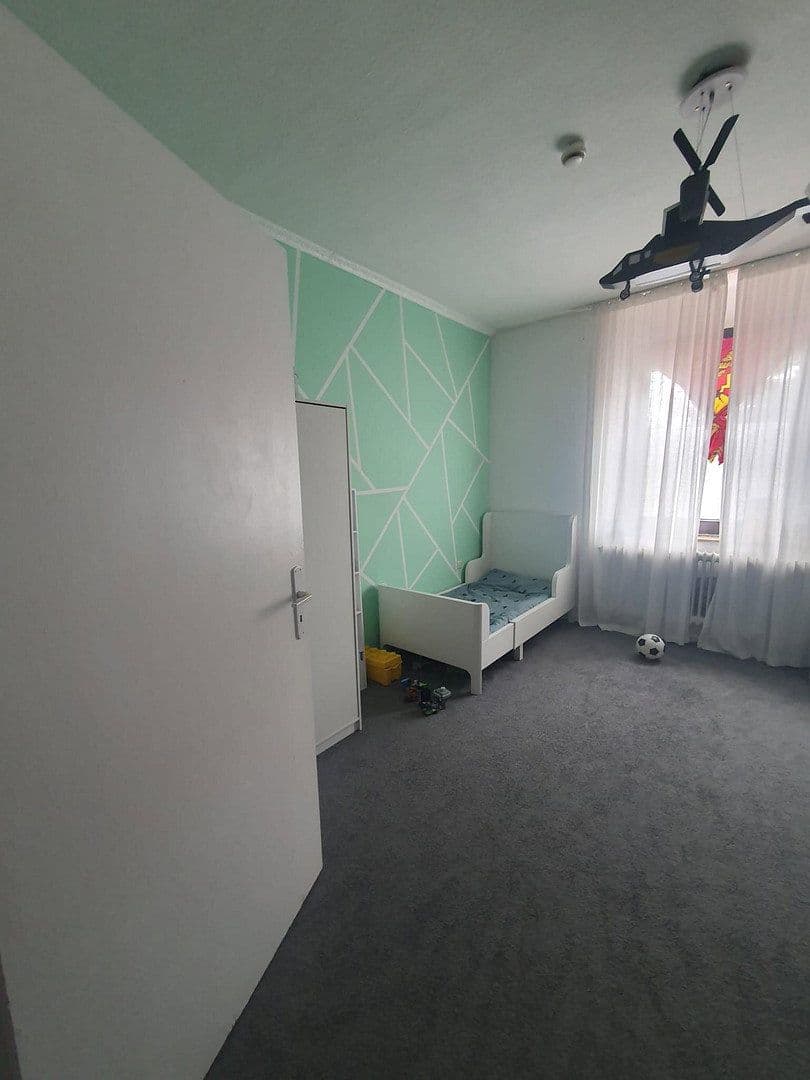 Prenájom bytu 4-izbový 90 m², Bohmter Straße 54, Osnabrück, Dolné Sasko Prenájom bytu 4-izbový 90 m², Bohmter Straße 54, Osnabrück, Dolné Sasko