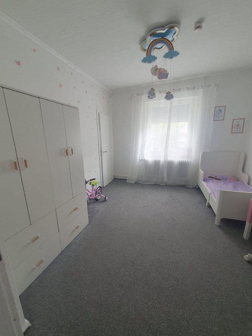 Prenájom bytu 4-izbový 90 m², Bohmter Straße 54, Osnabrück, Dolné Sasko Prenájom bytu 4-izbový 90 m², Bohmter Straße 54, Osnabrück, Dolné Sasko