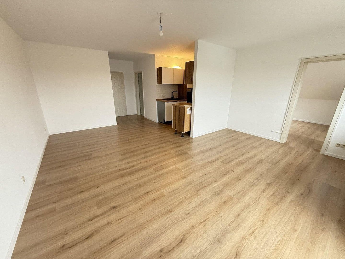 Prenájom bytu 2-izbový 59 m², St.-Urban-Str. 4, Worms, Porýnie-Falcko Prenájom bytu 2-izbový 59 m², St.-Urban-Str. 4, Worms, Porýnie-Falcko