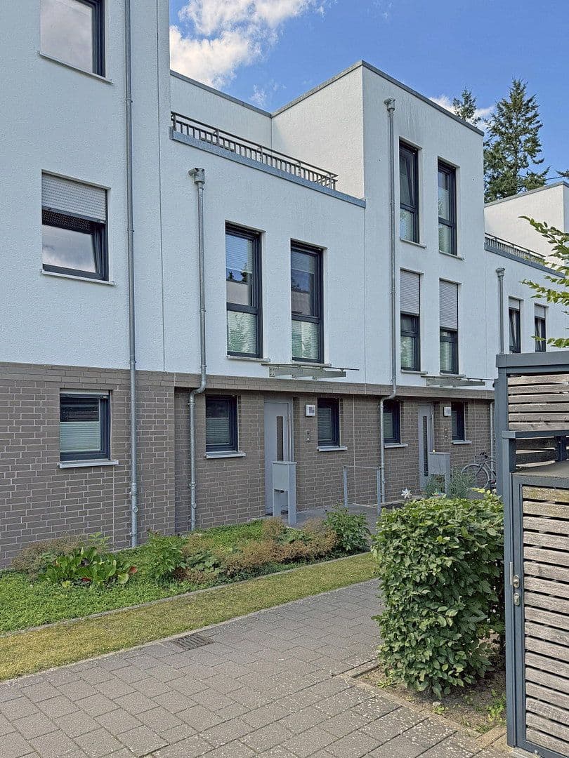 Predaj domu 124 m², pozemok 178 m², Norderstedt, Šlezvicko-Holštajnsko Predaj domu 124 m², pozemok 178 m², Norderstedt, Šlezvicko-Holštajnsko